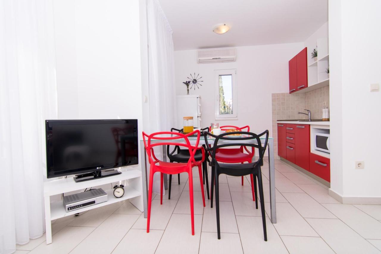 Apartments Rici Bol Ngoại thất bức ảnh